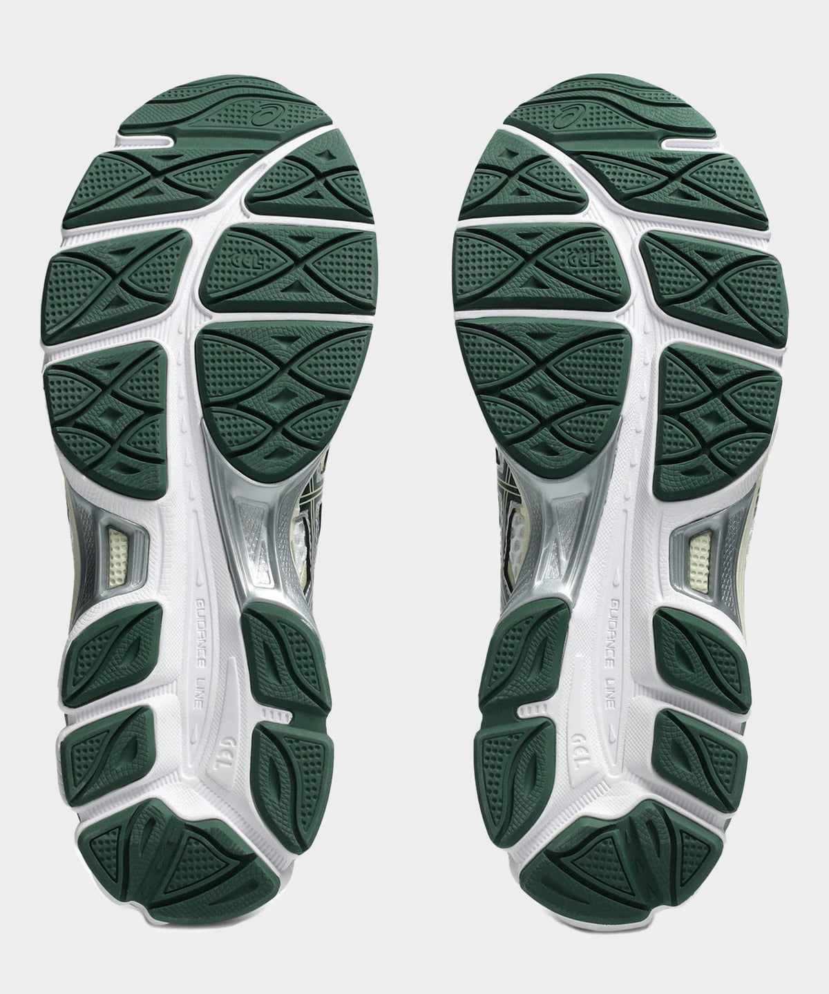 ASICS GEL-CUMULUS® 16 Sneaker - Forest Green