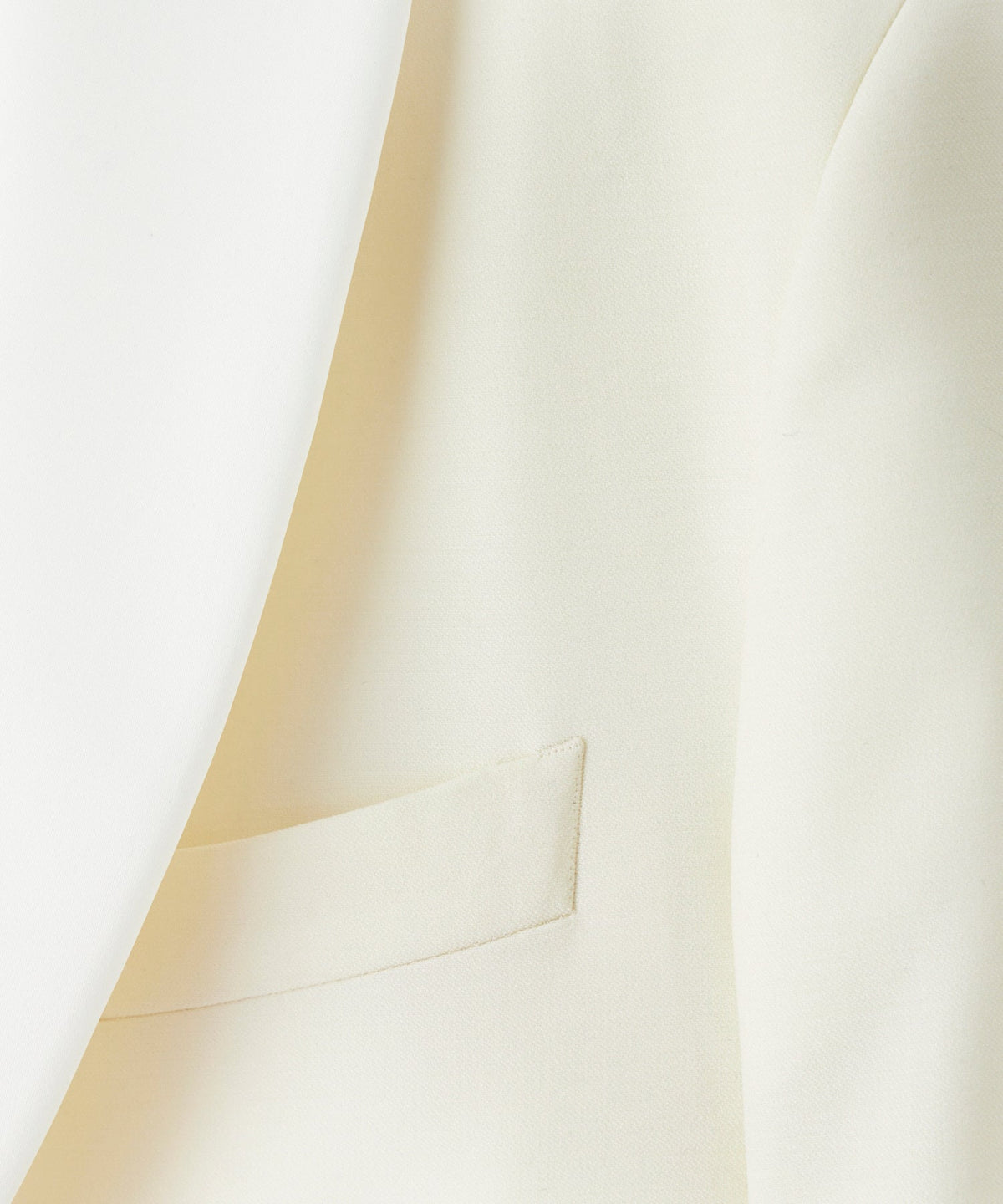 Italian Wool Shawl Tuxedo Jacket - Ivory