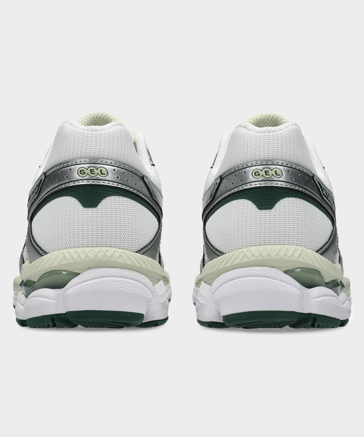 ASICS GEL-CUMULUS® 16 Sneaker - Forest Green