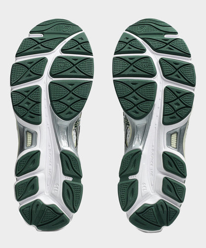 ASICS GEL-CUMULUS® 16 Sneaker - Forest Green