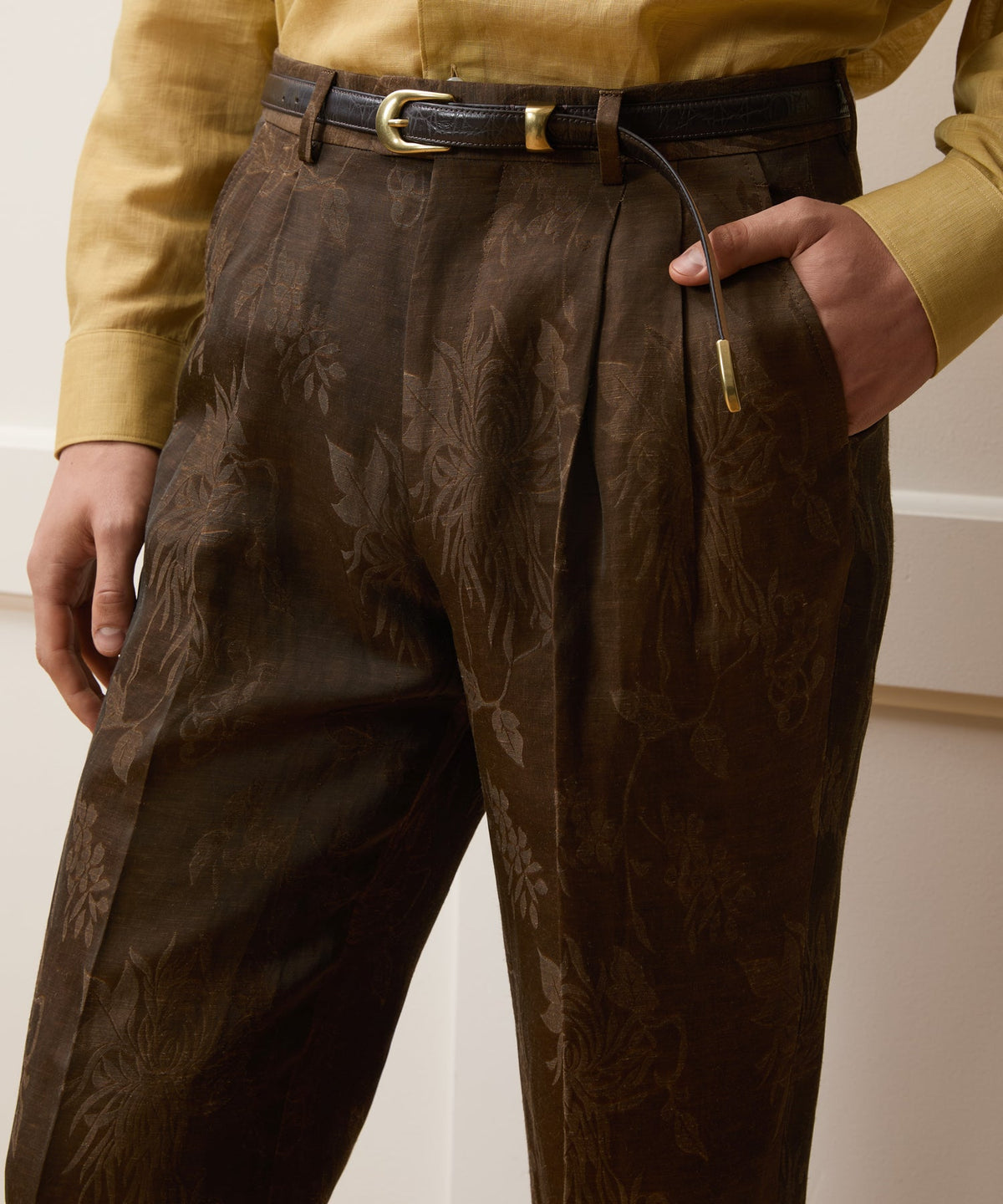 Italian Linen-Cupro Wythe Trouser - Brown