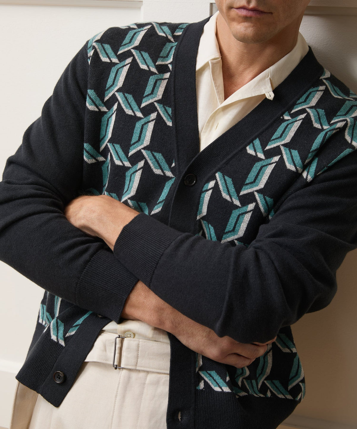 Mikasa Cardigan - Black