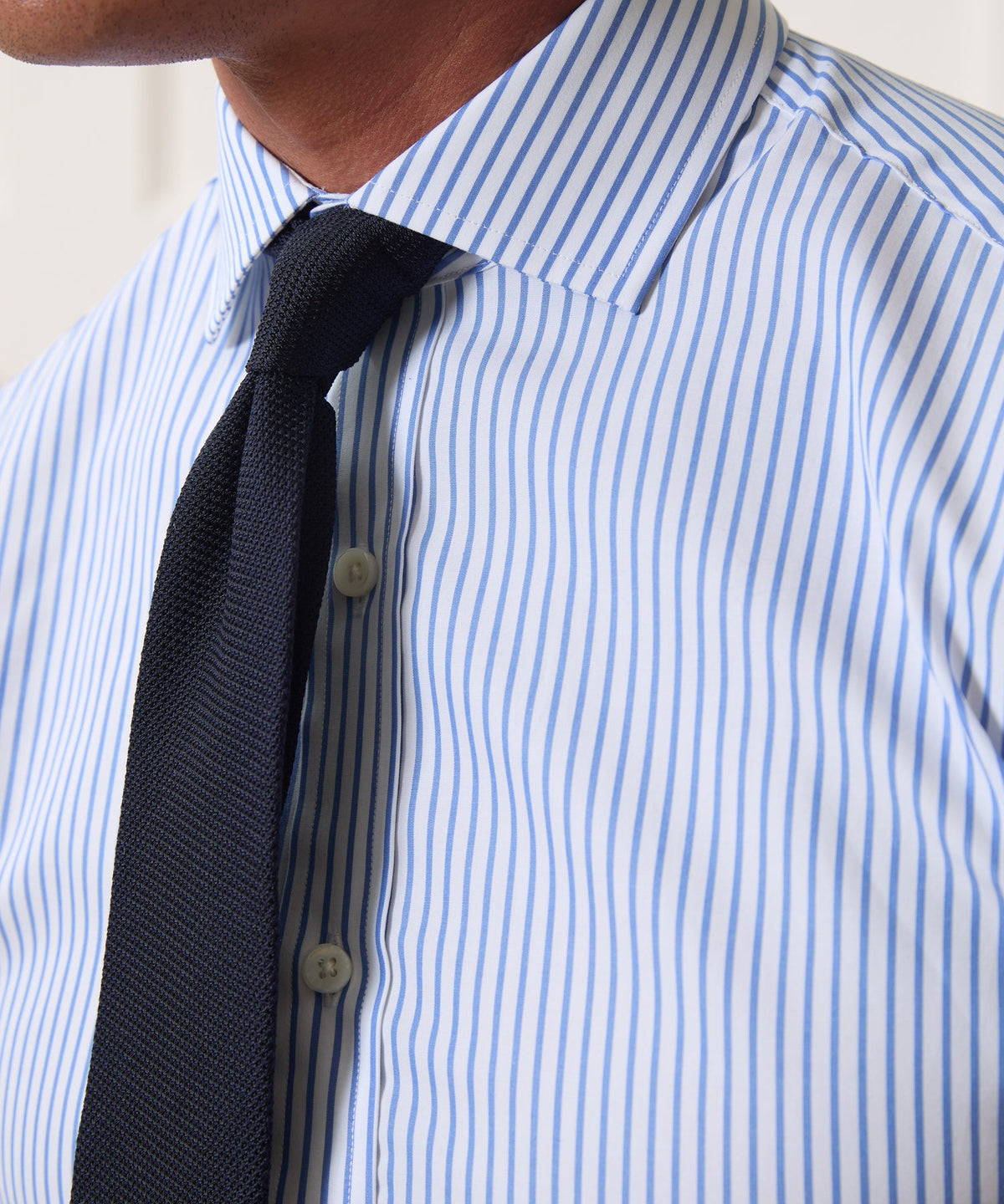Cotton Spread Collar Dress Shirt - Blue