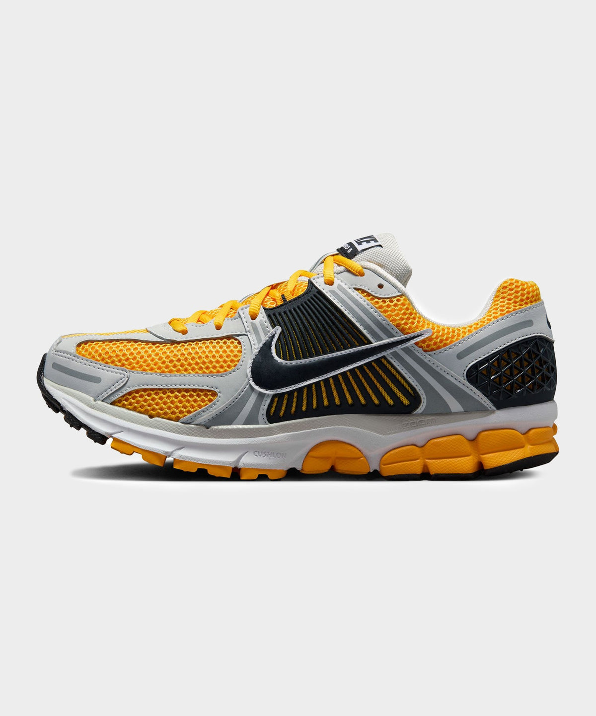 Nike Zoom Vomero - Yellow