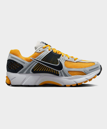 Nike Zoom Vomero - Yellow
