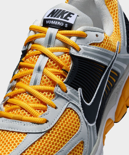 Nike Zoom Vomero - Yellow