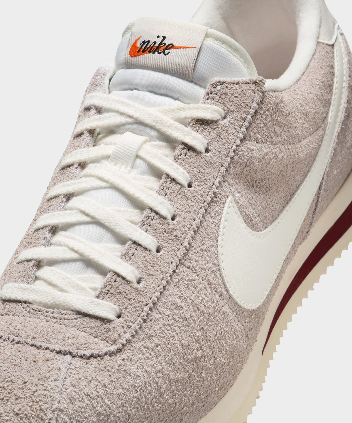 Nike Cortez SE Sneaker - Grey