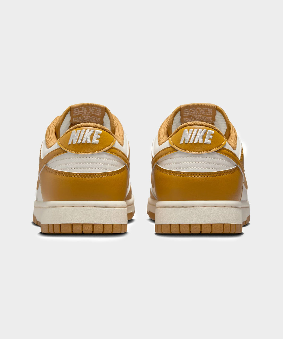 Nike Dunk Low Retro Sneaker - Tan