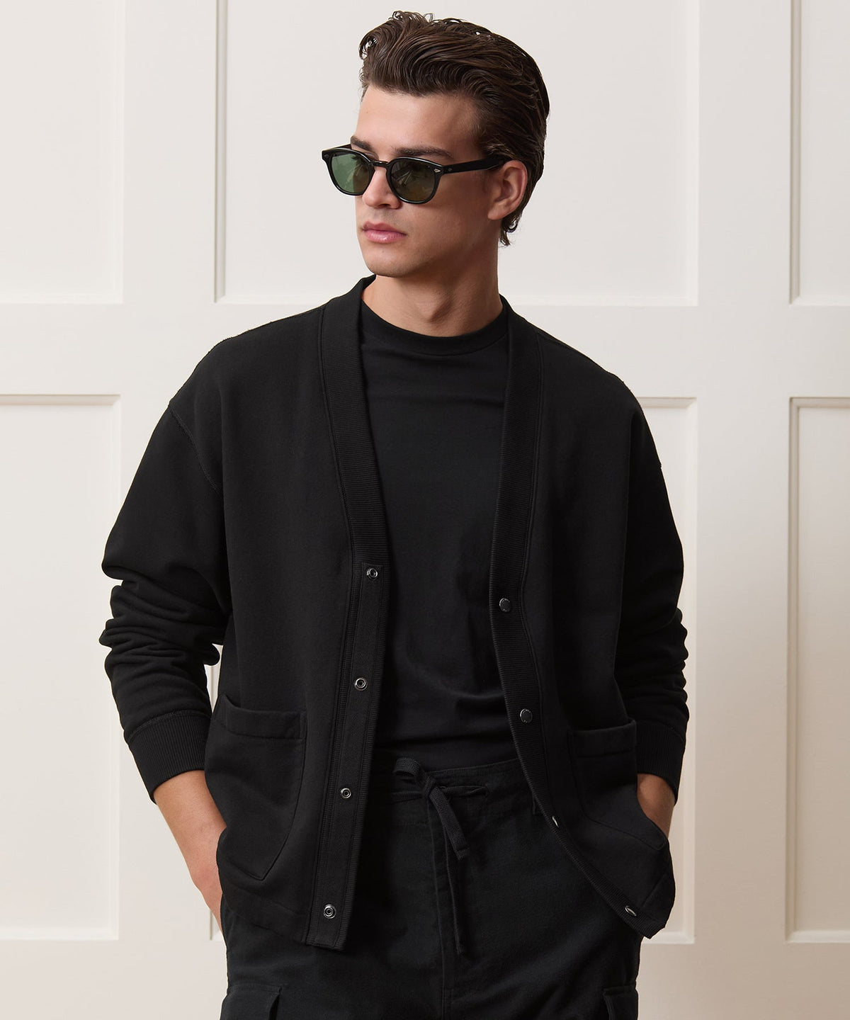 Soho Cardigan Sweatshirt - Black