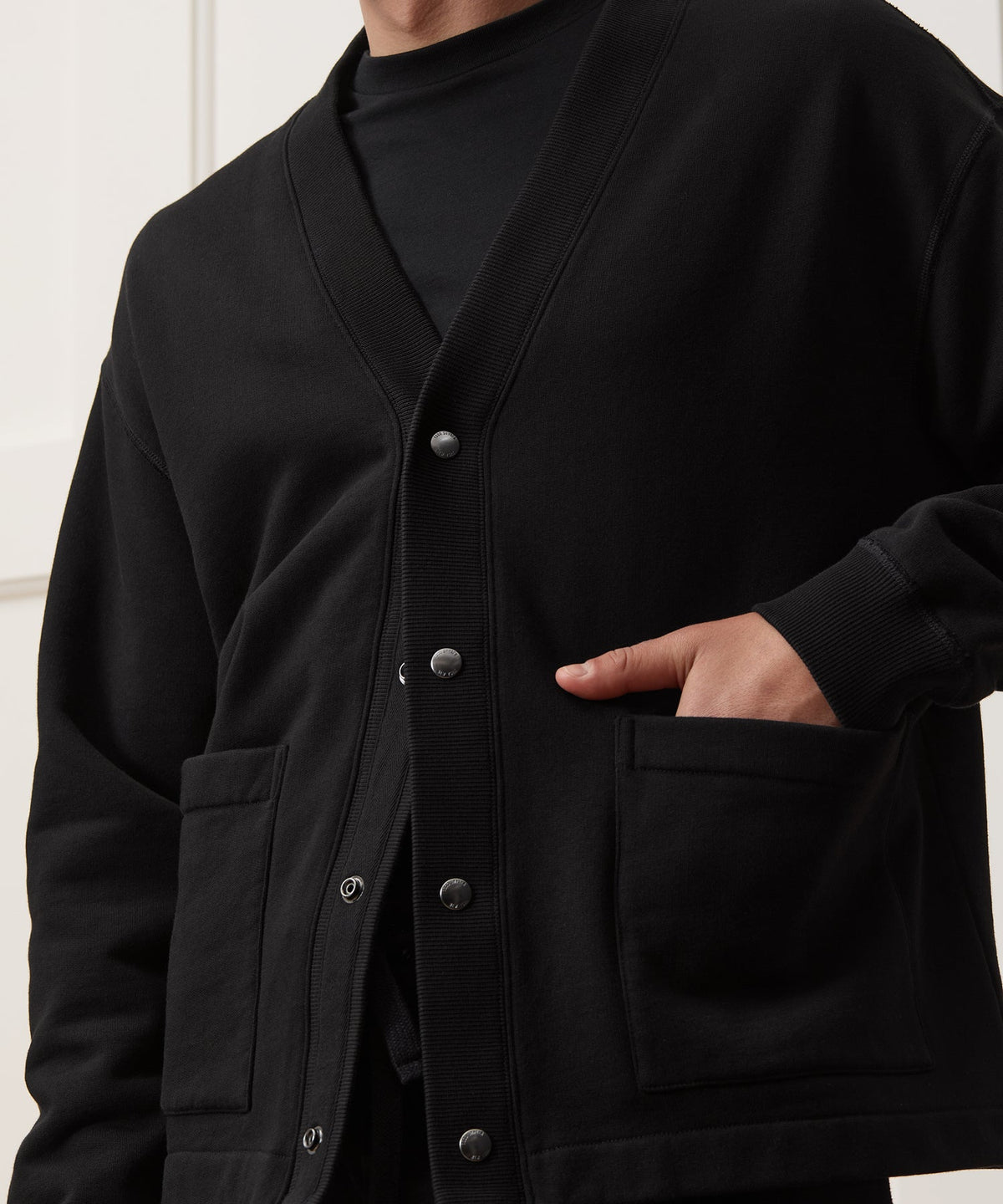 Soho Cardigan Sweatshirt - Black