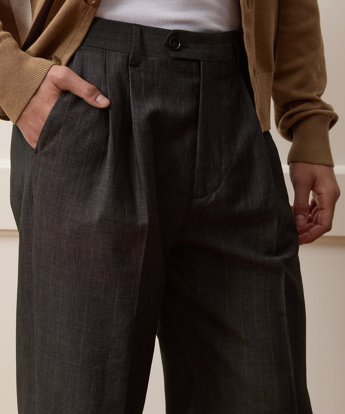 Italian Wool-Linen Pinstripe Wythe Trouser - Brown