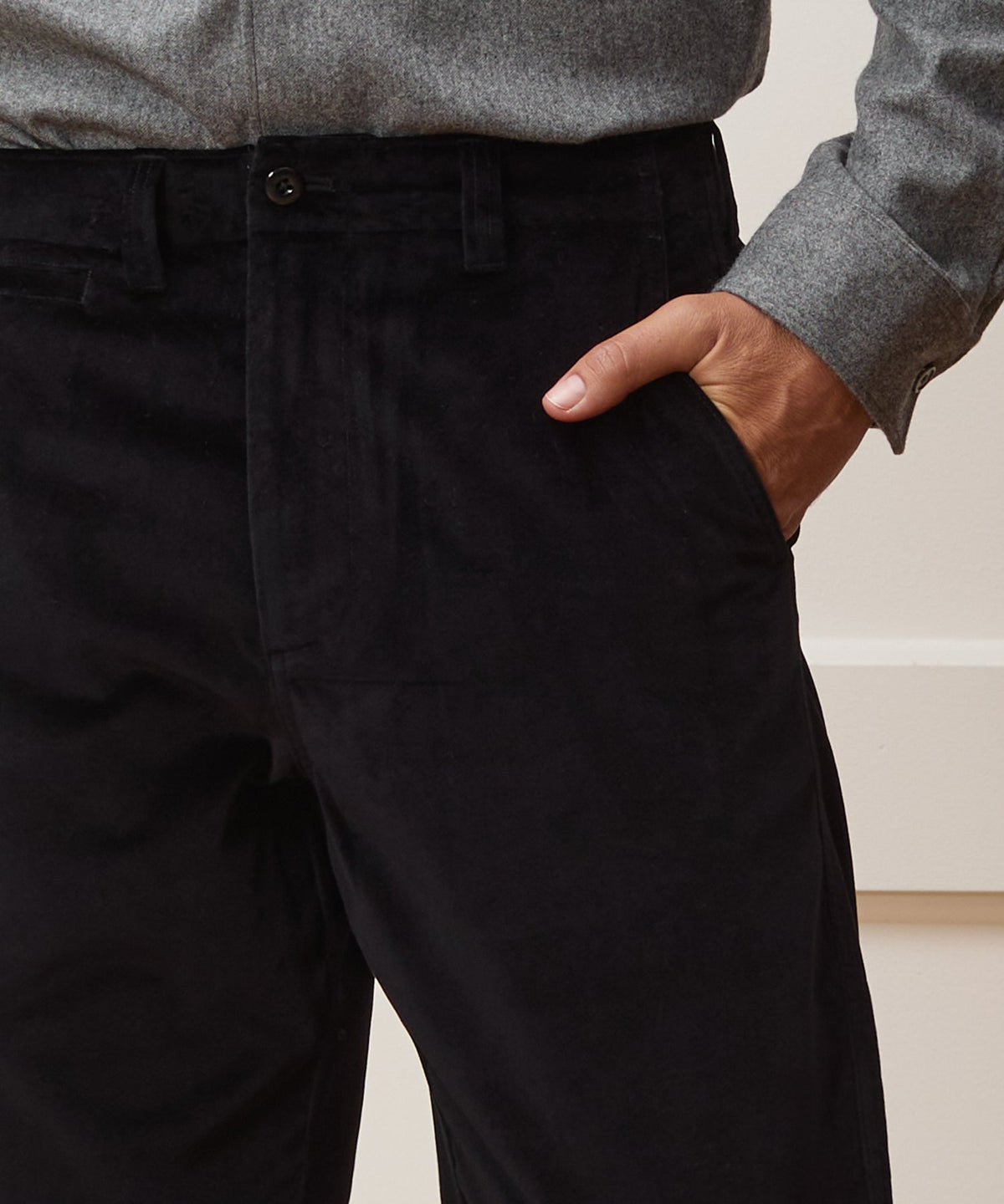 Relaxed Italian Velvet Trouser - Black