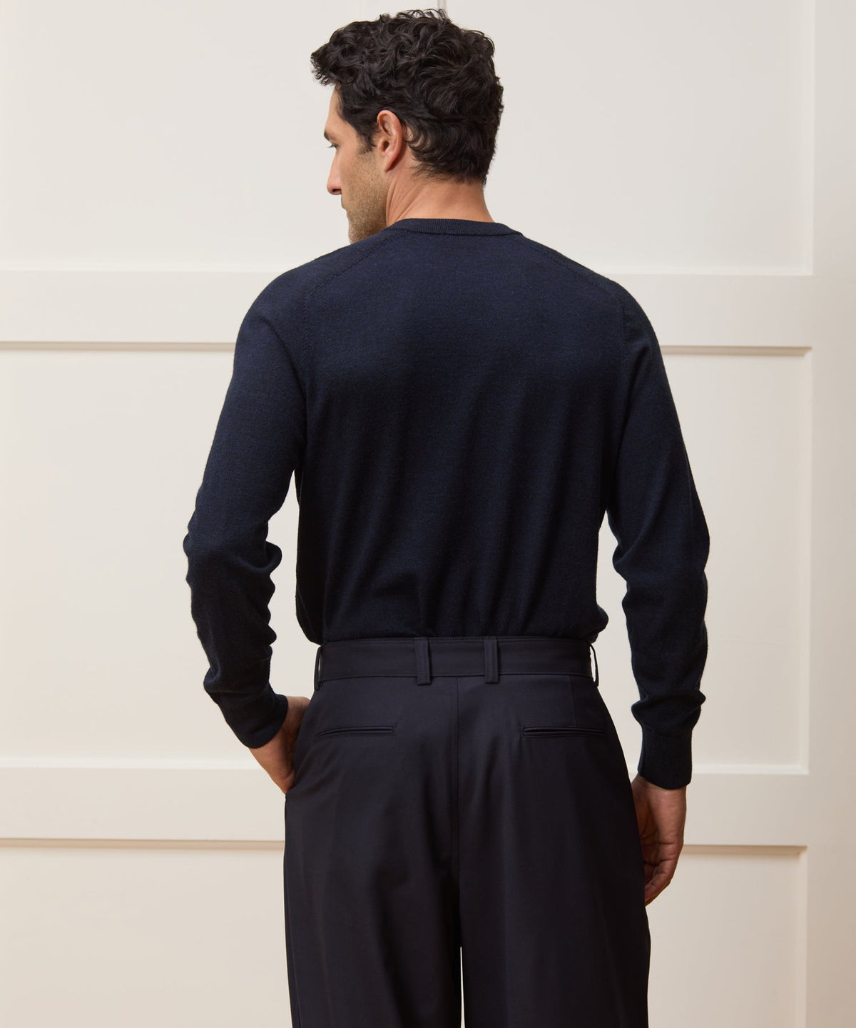 Merino V-Neck Sweater - Navy