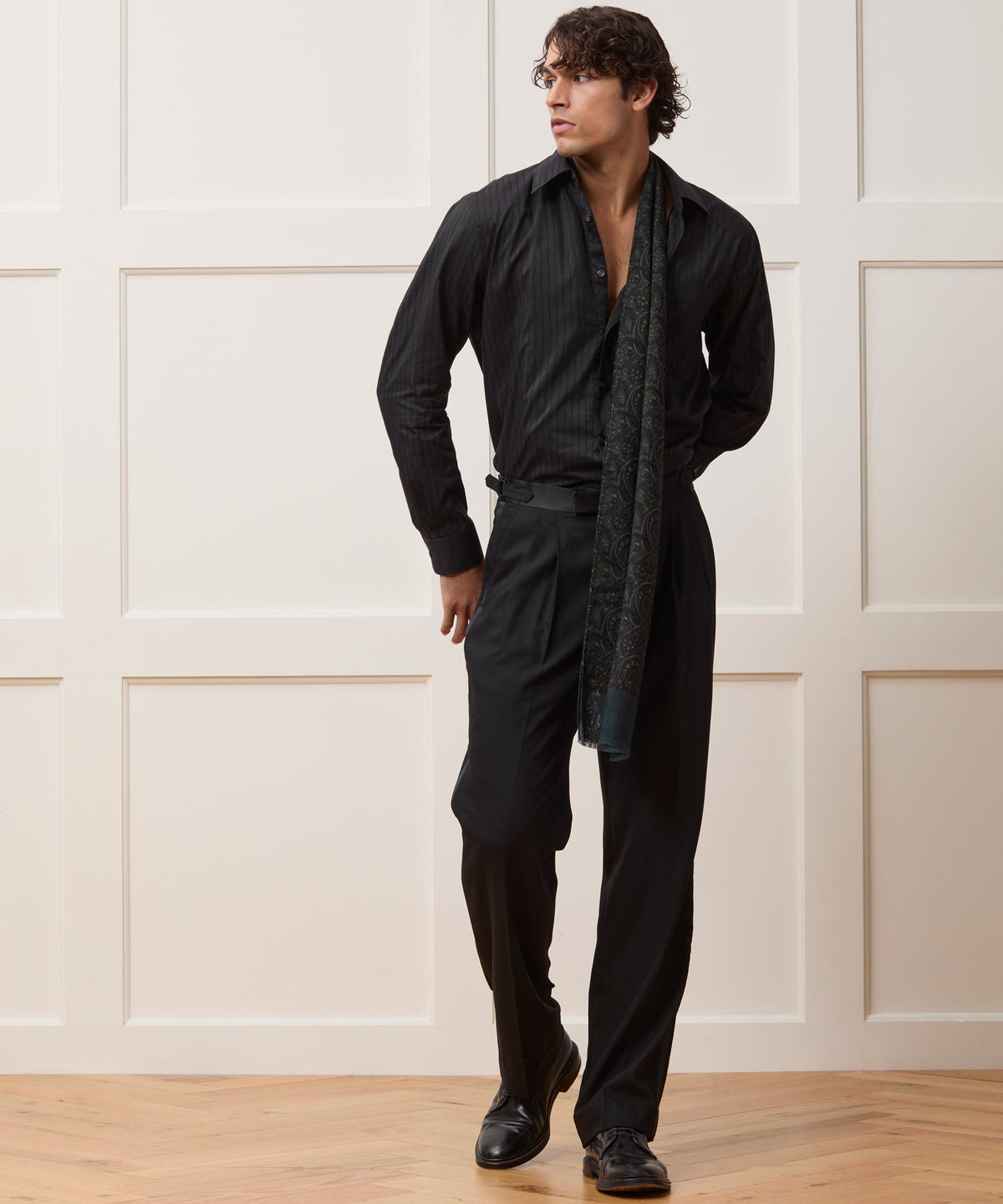 Italian Wool Paisley Scarf - Poseidon