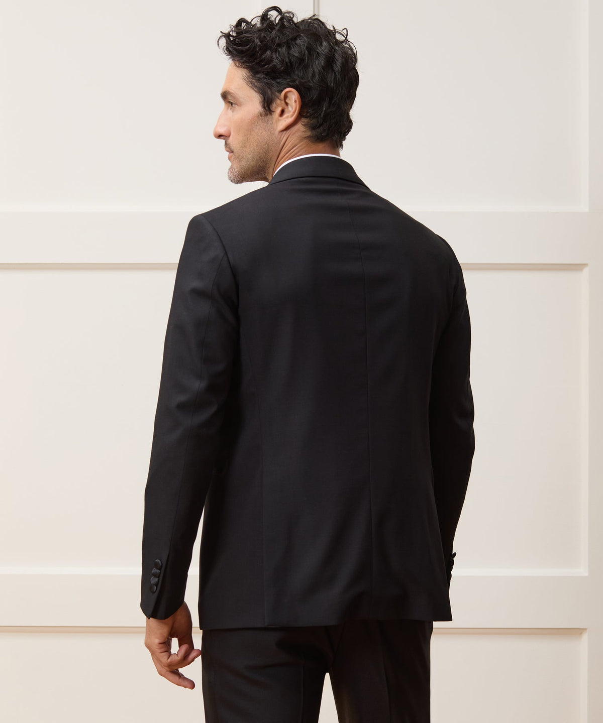 Italian Wool Peak Lapel Tuxedo Jacket - Black
