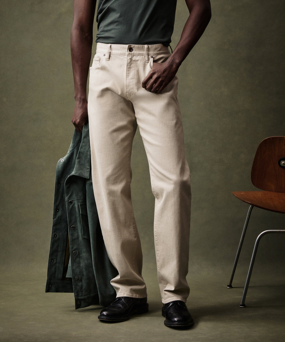 Straight Fit 5-Pocket Chino - Stone