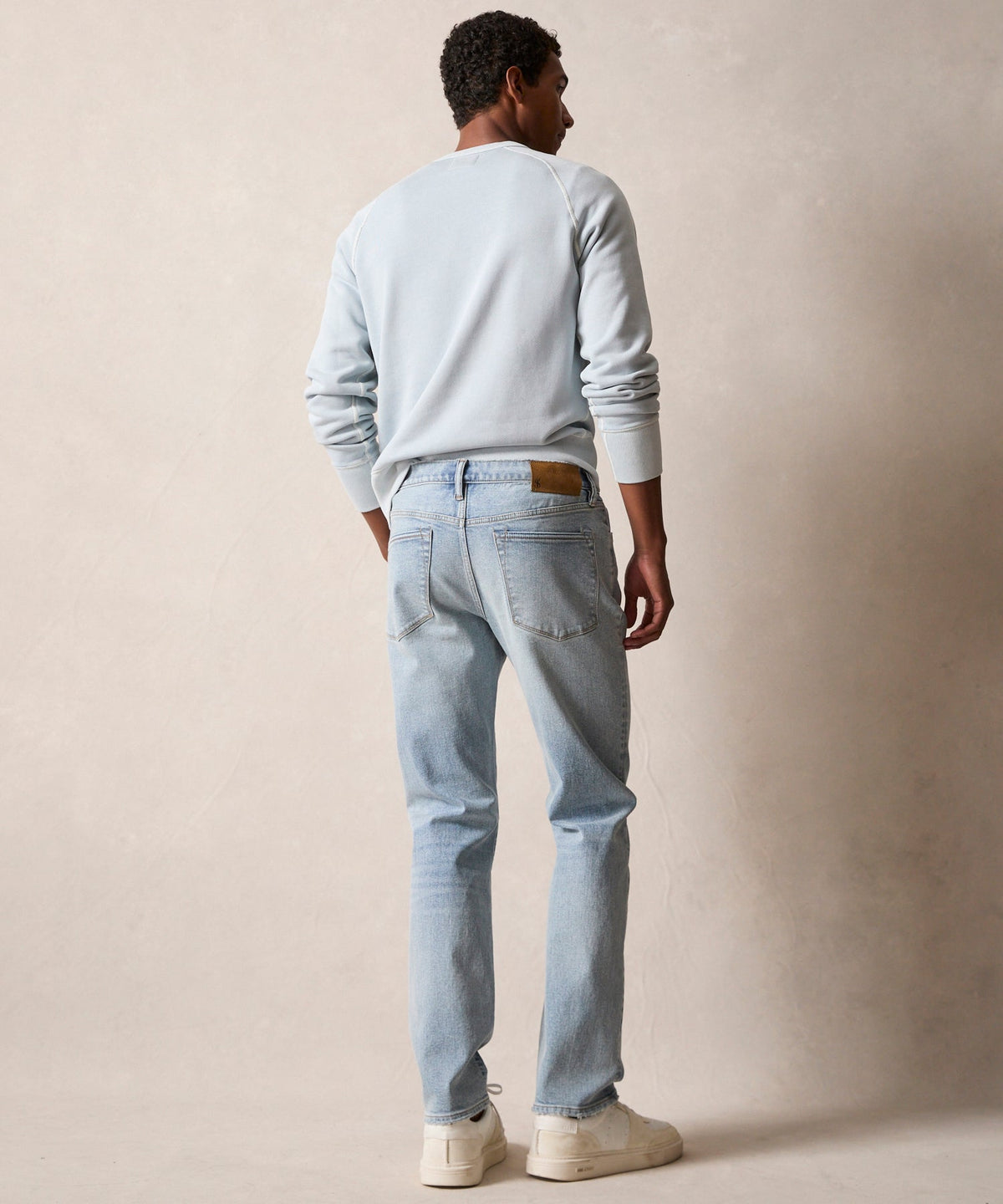 Straight Fit Stretch Jean - Blue