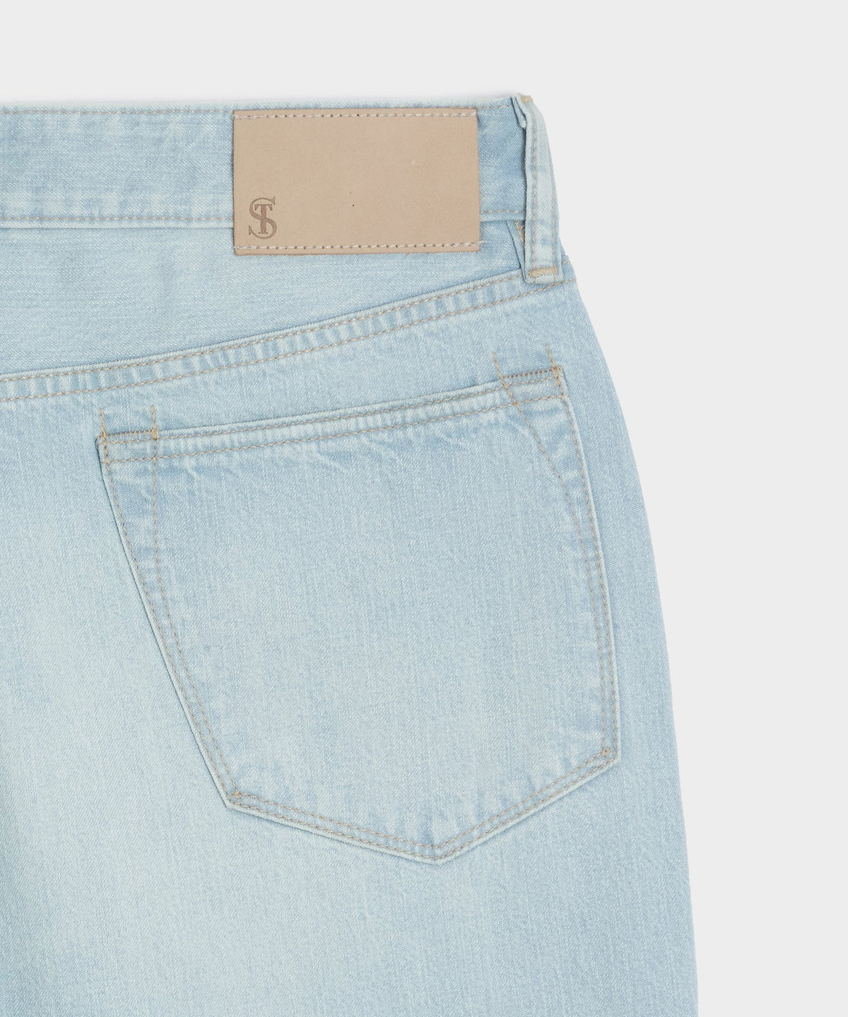 8" Relaxed Denim Short - Light Indigo