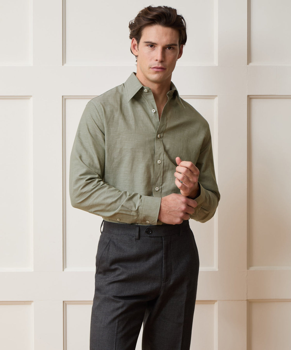 Italian Cotton-Linen Long Point Collar Dress Shirt - Olive