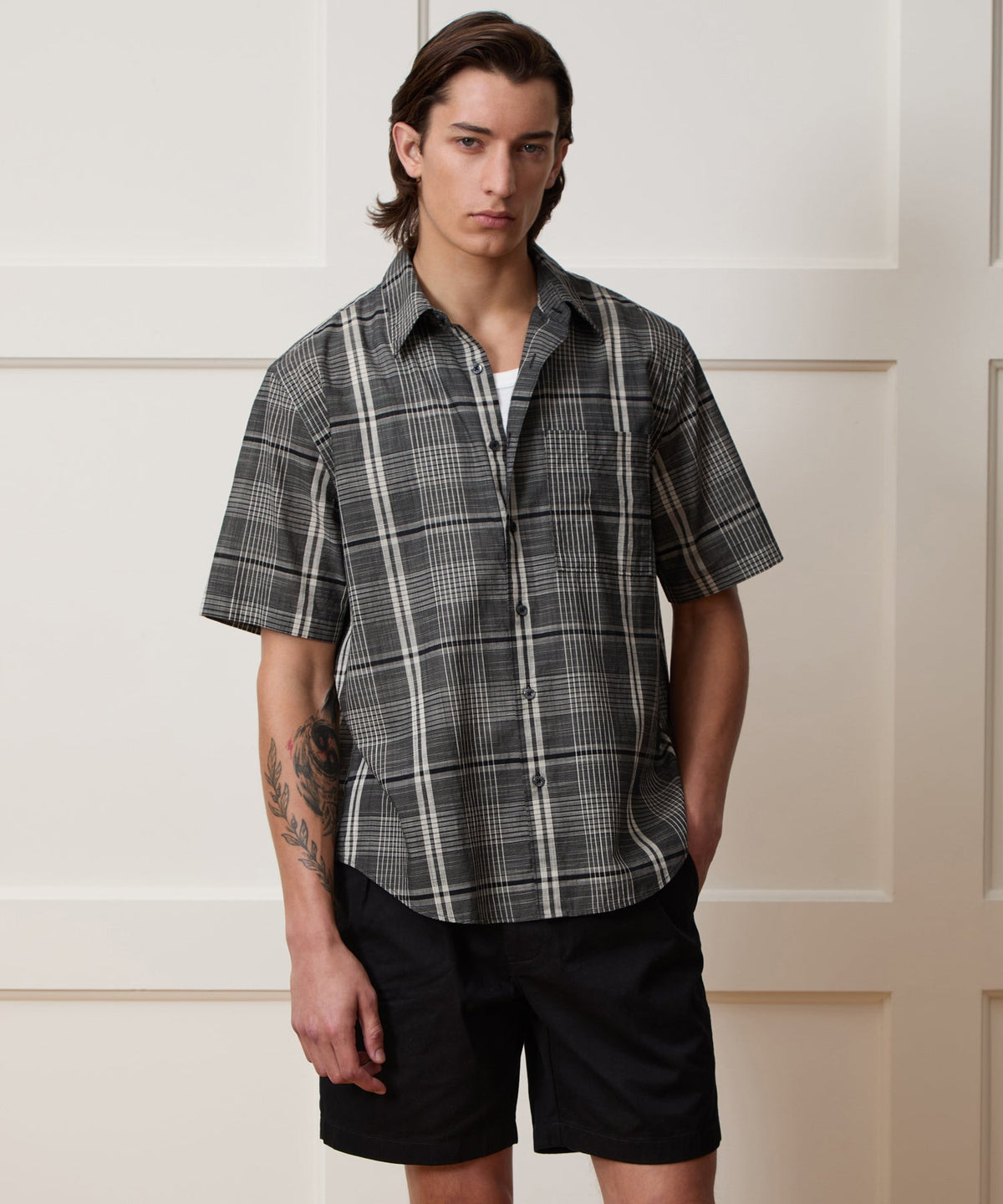 Easy Cut Summerweight Shirt - Black