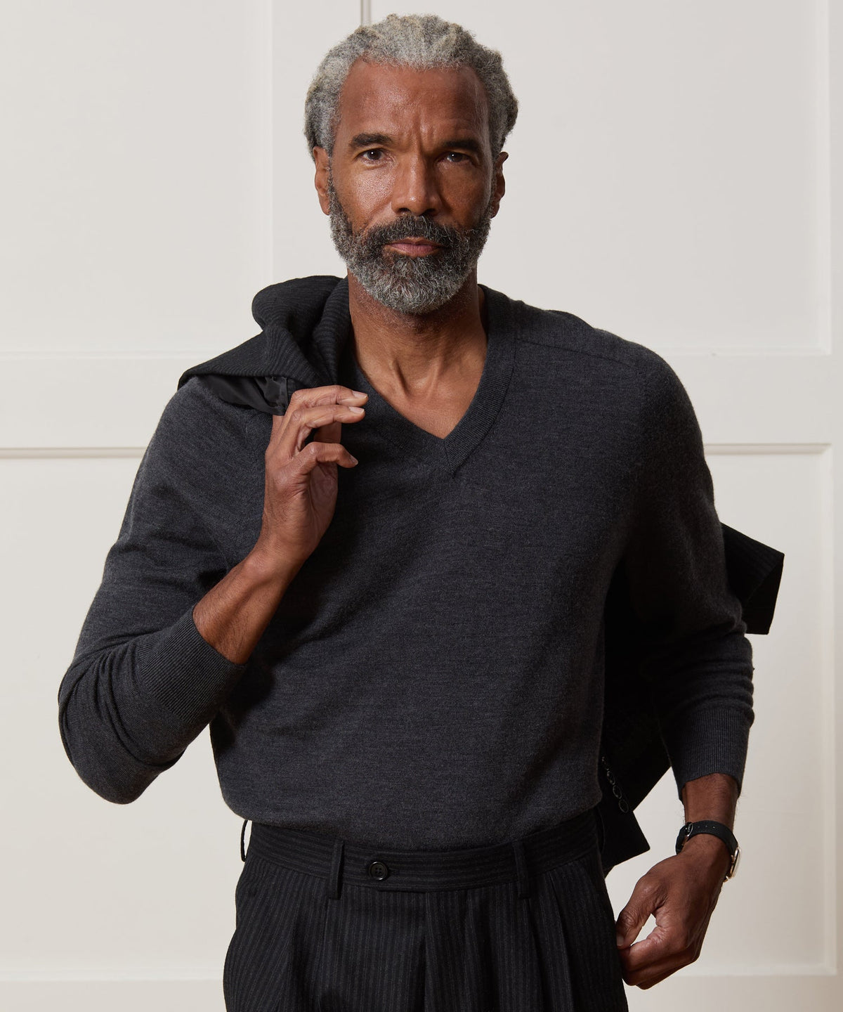 Merino V-Neck Sweater - Charcoal