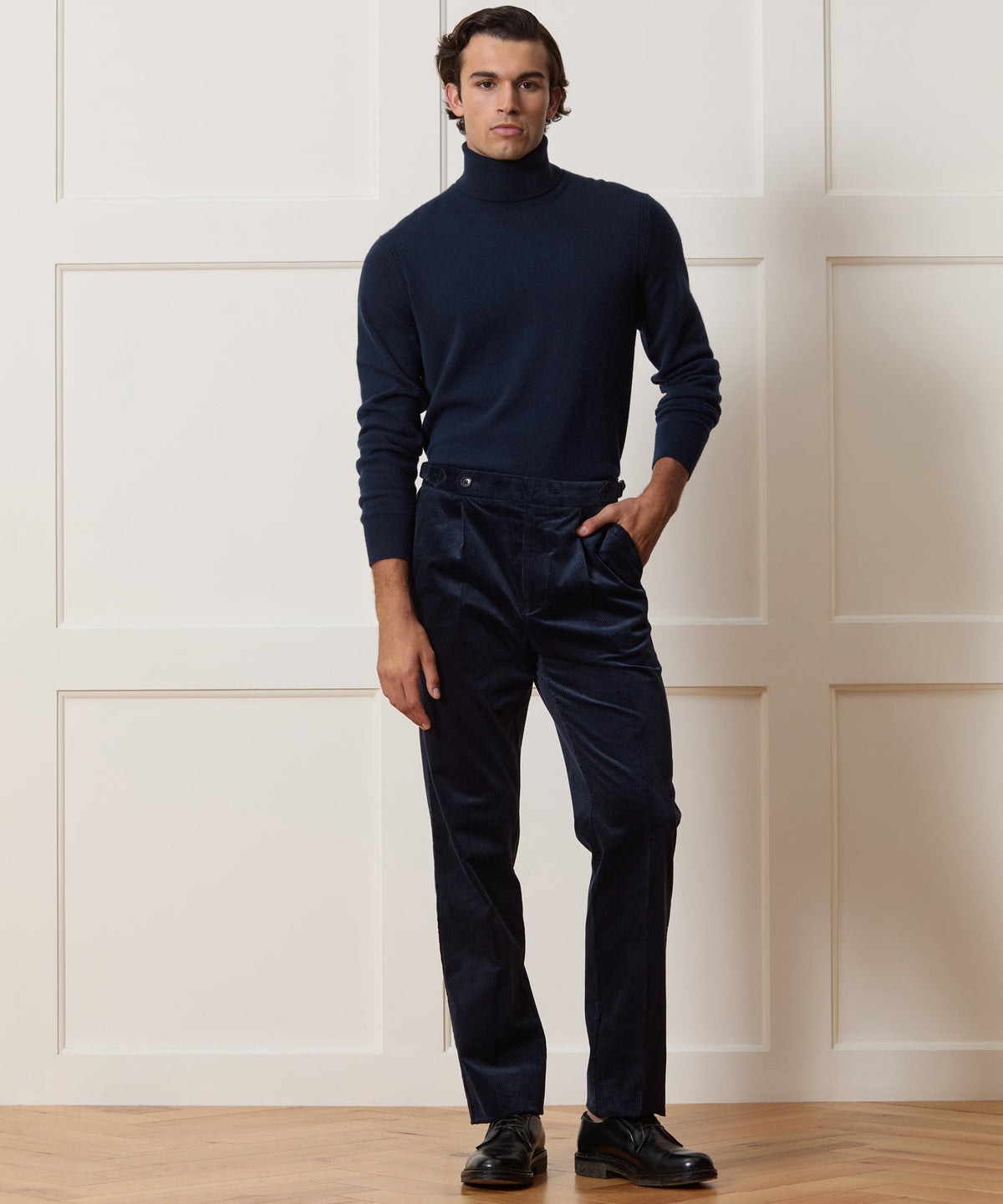 Italian Corduroy Side Tab Trouser - Navy