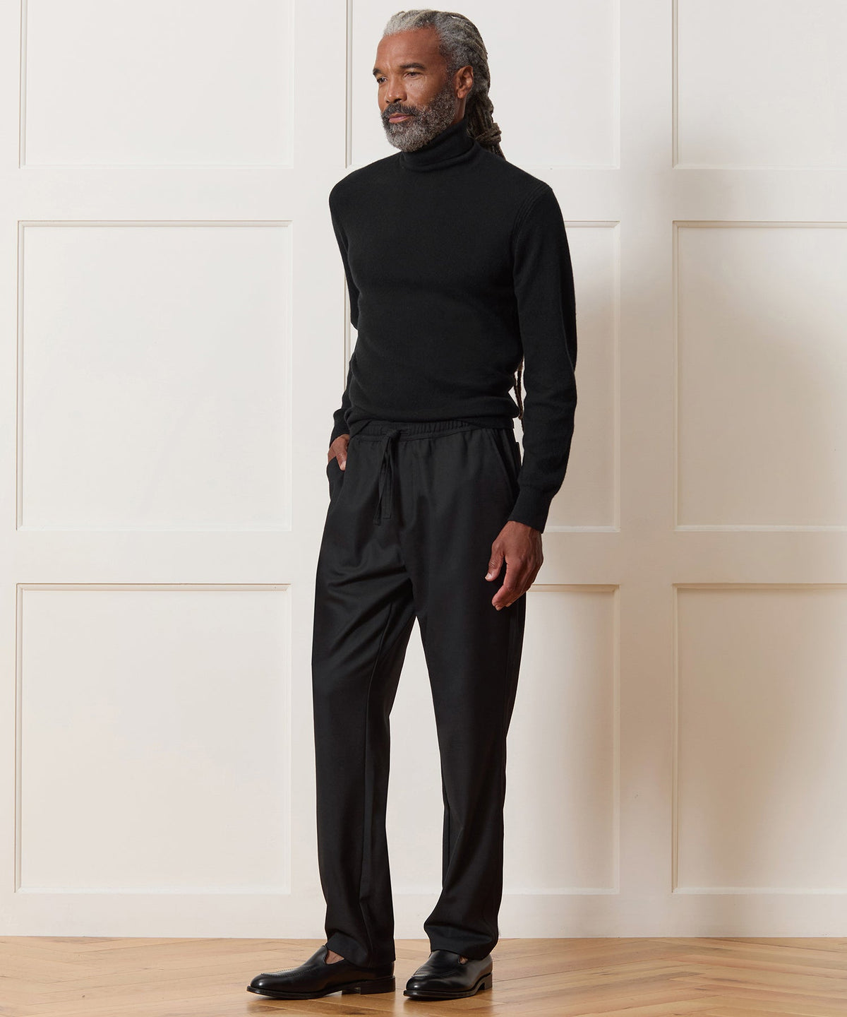 Cashmere Turtleneck - Black