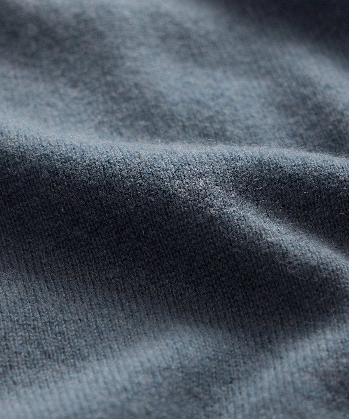 Cashmere V-Neck Sweater - River Way