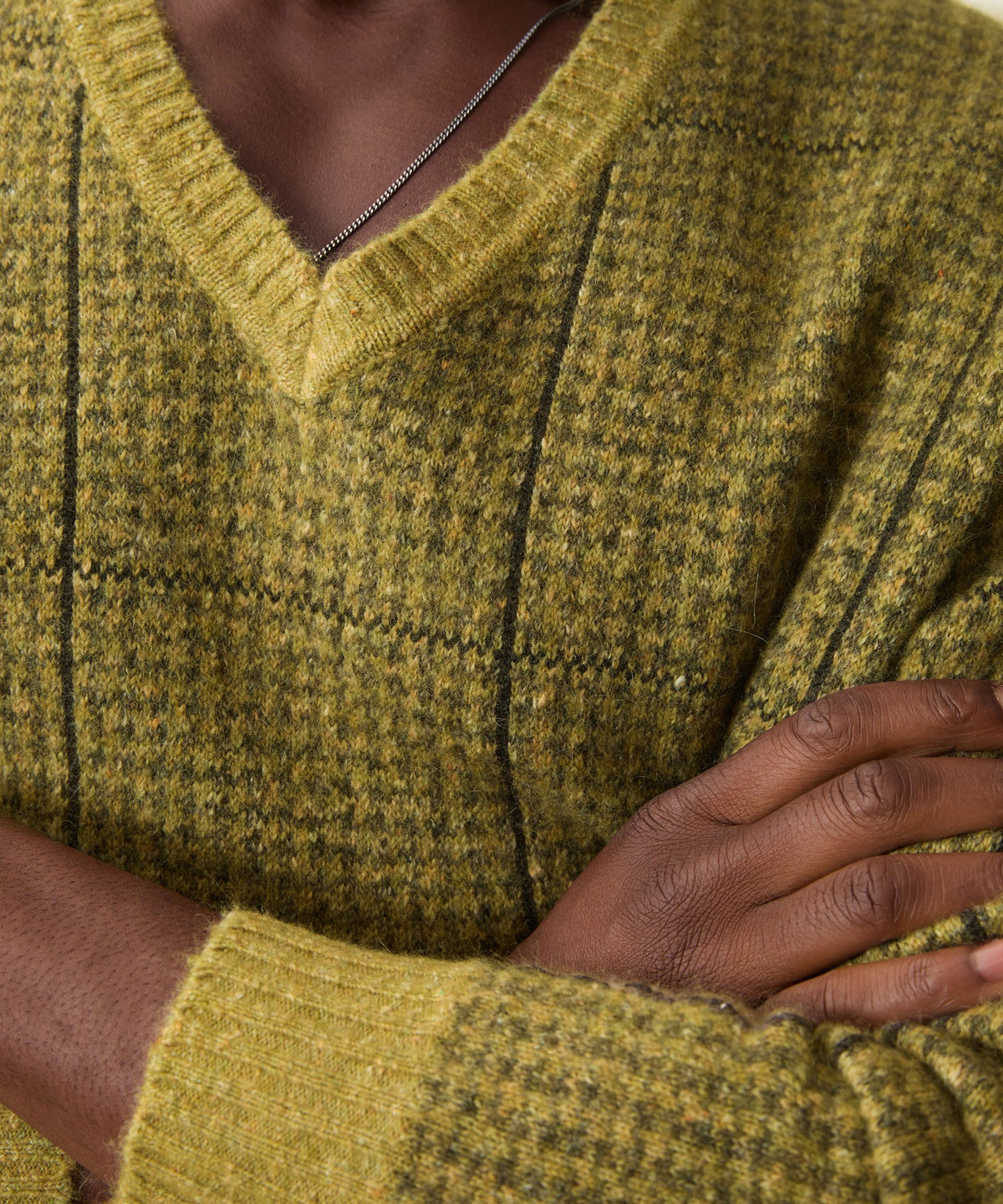 Glen Plaid V-Neck Sweater - Bitter Gold