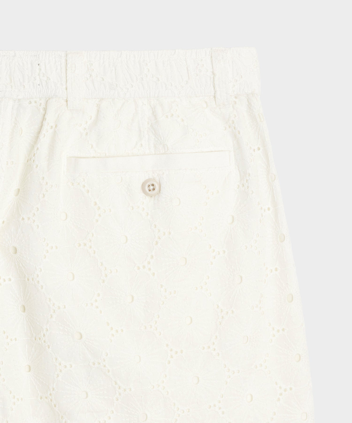 5" Embroidered Cotton Beachcomber Short - White