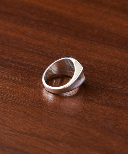 Foundwell Gable Signet Ring - Silver