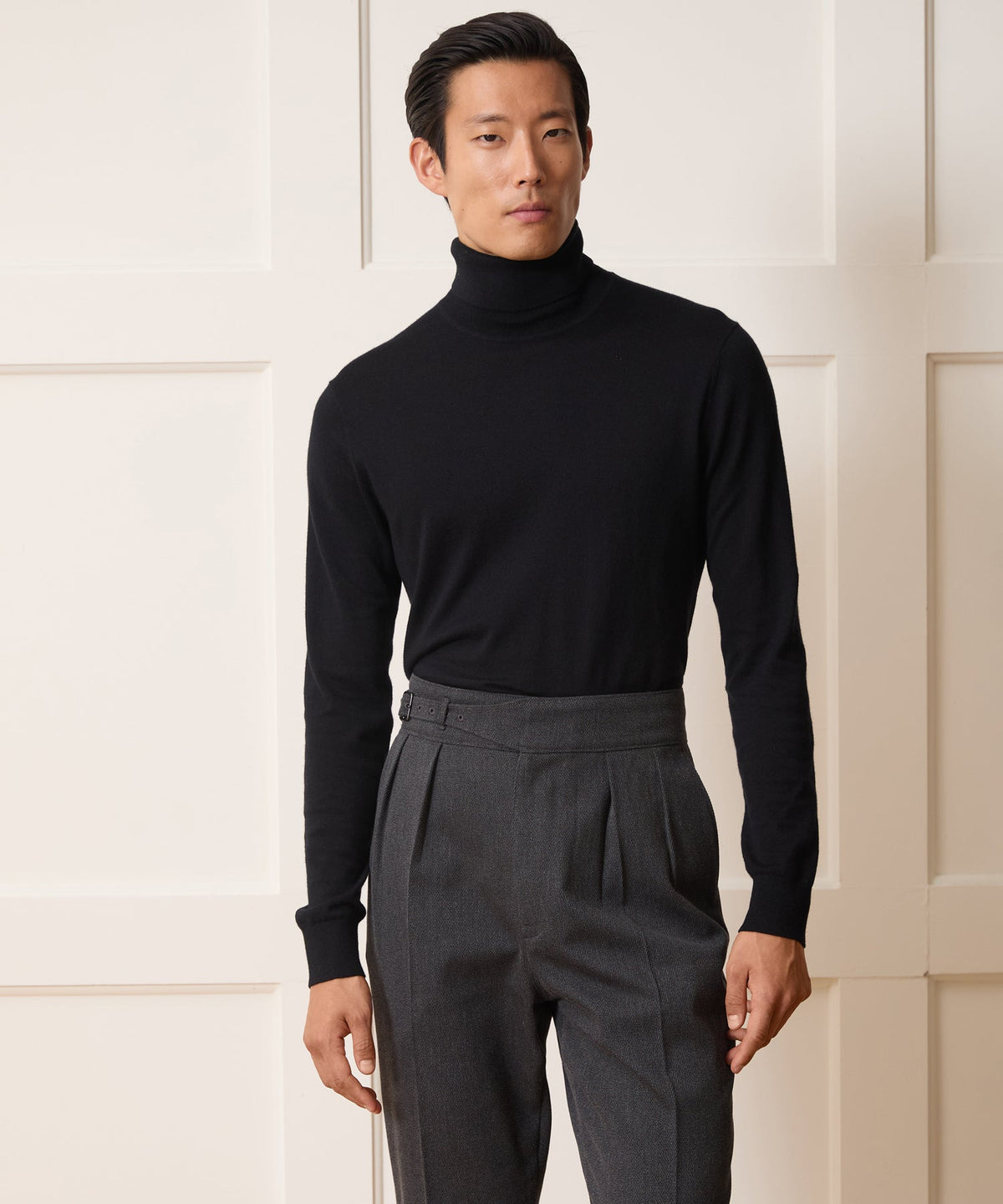 Silk-Cashmere Turtleneck Sweater - Black