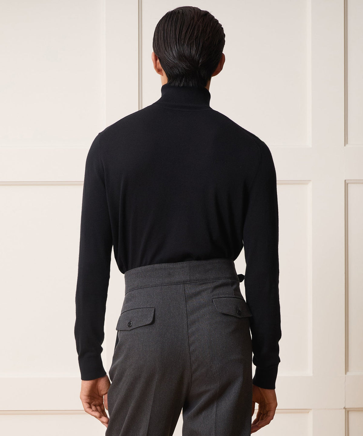 Silk-Cashmere Turtleneck Sweater - Black