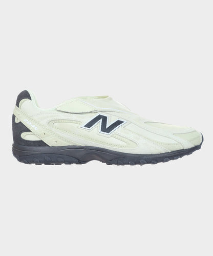 New Balance 204V Sneaker - White