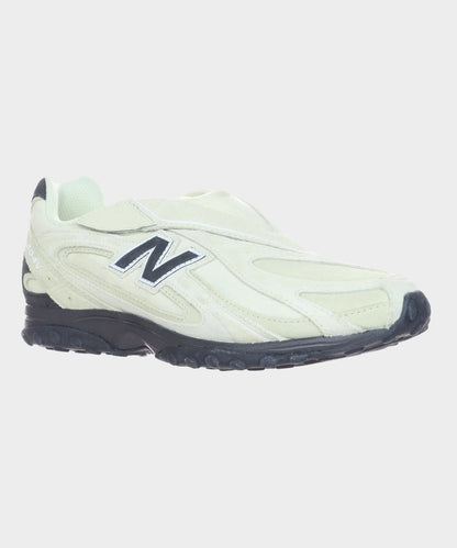 New Balance 204V Sneaker - White