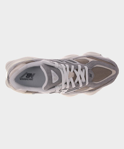 New Balance 9060 Sneaker - Grey