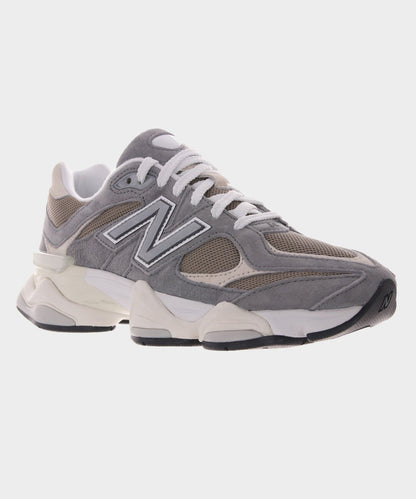 New Balance 9060 Sneaker - Grey