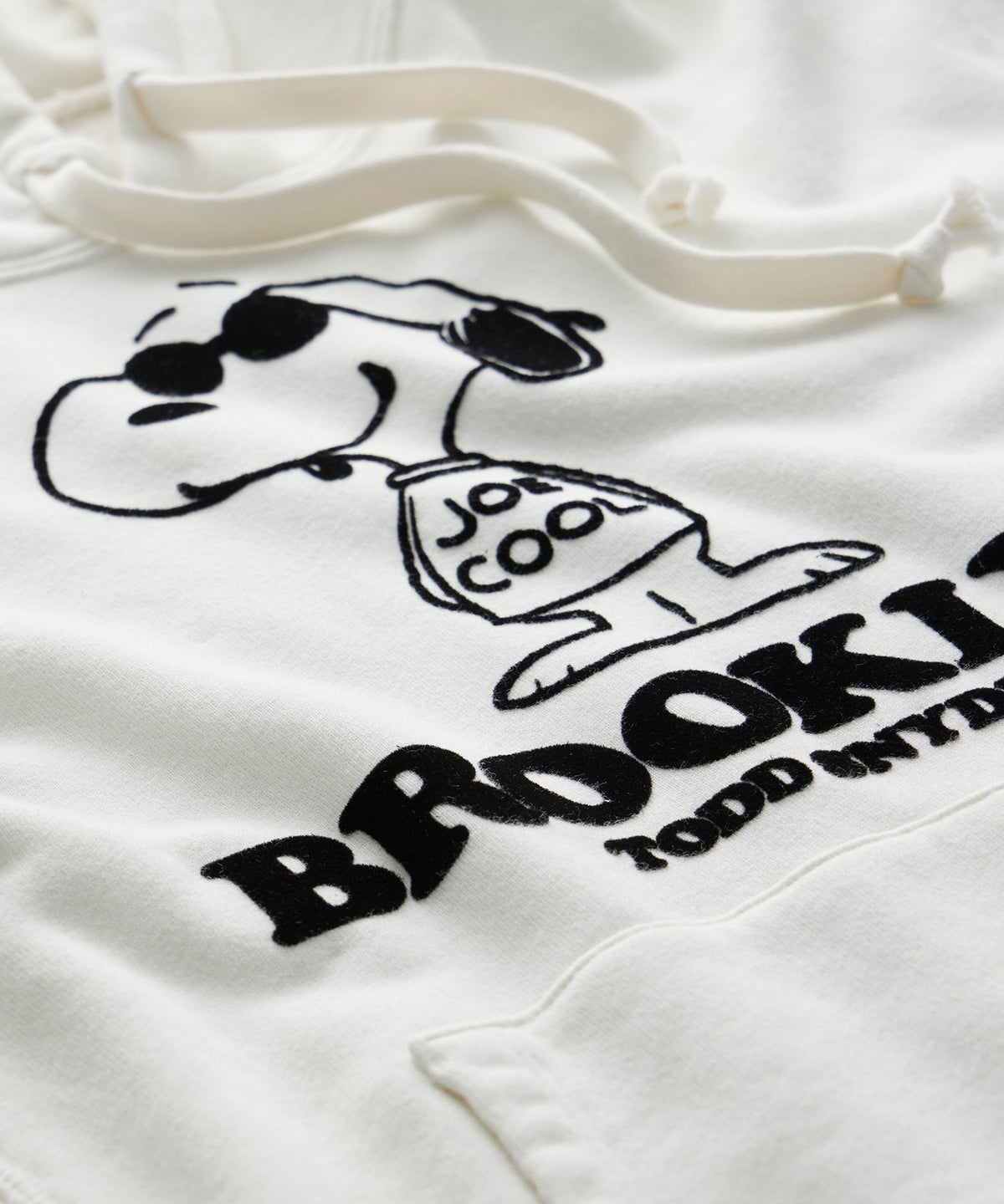 Todd Snyder x Peanuts French Terry Brooklyn Hoodie - Bisque