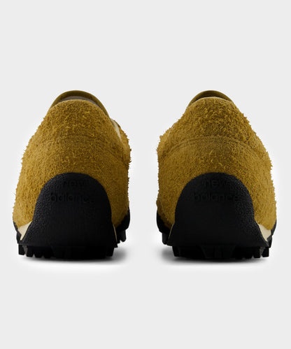 New Balance Gator Run Sneaker - Snuff